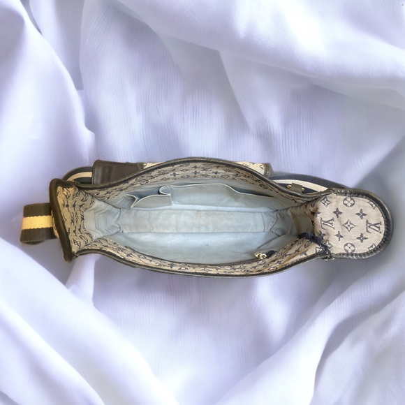 Louis Vuitton Mini Lin Crossbody Bag Purse - Picture 9 of 17